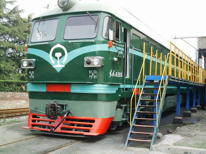 DF4 6269.jpg